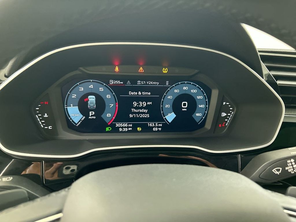 Used 2024 Audi Q3 Premium SUV