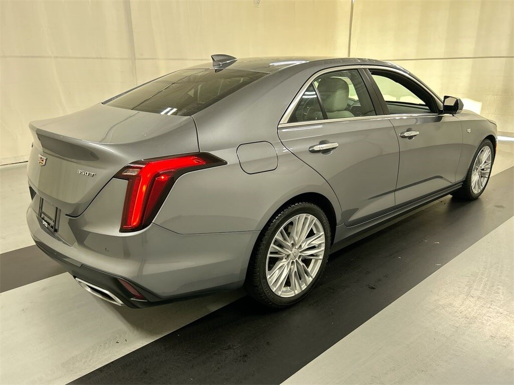 2022 Cadillac CT4 Premium Luxury photo 2