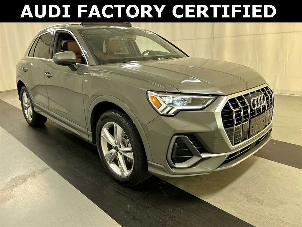 2024 Audi Q3 S Line Premium's photo