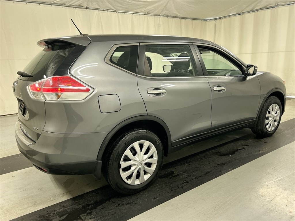 Used 2015 Nissan Rogue S SUV