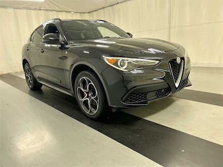 2023 Alfa Romeo Stelvio Ti SUV