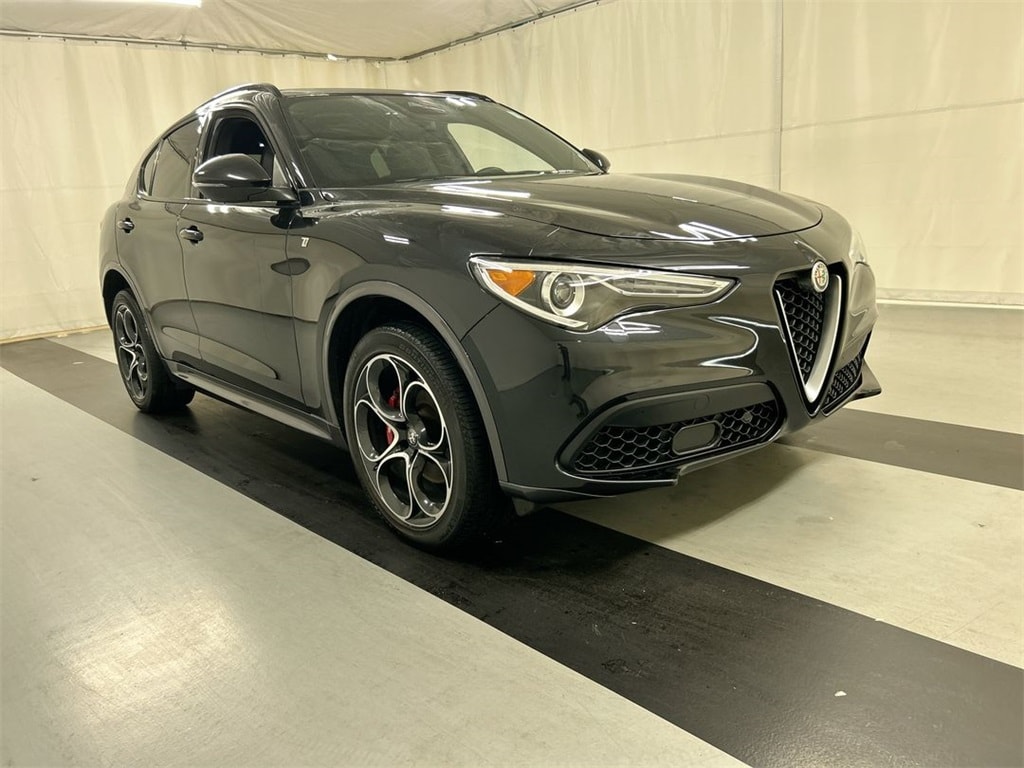 Used 2023 Alfa Romeo Stelvio Ti SUV