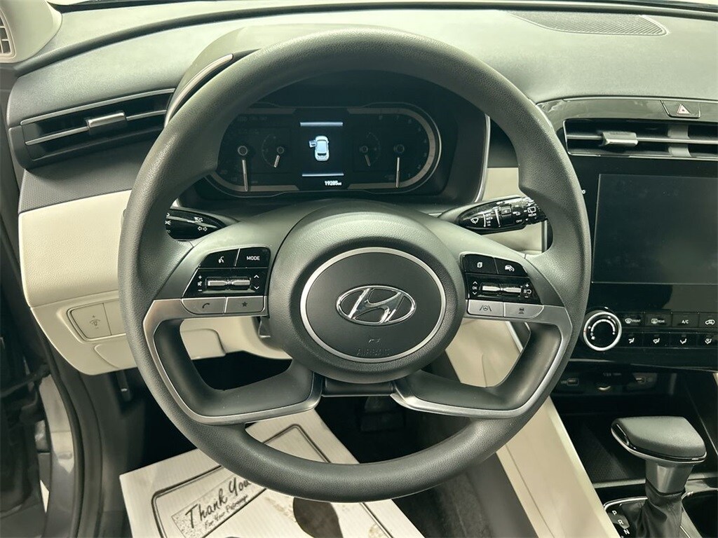 2022 Hyundai Tucson SEL photo 3