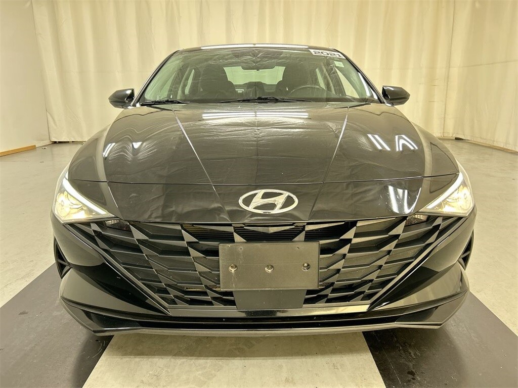 2021 Hyundai Elantra SEL Convenience photo 3