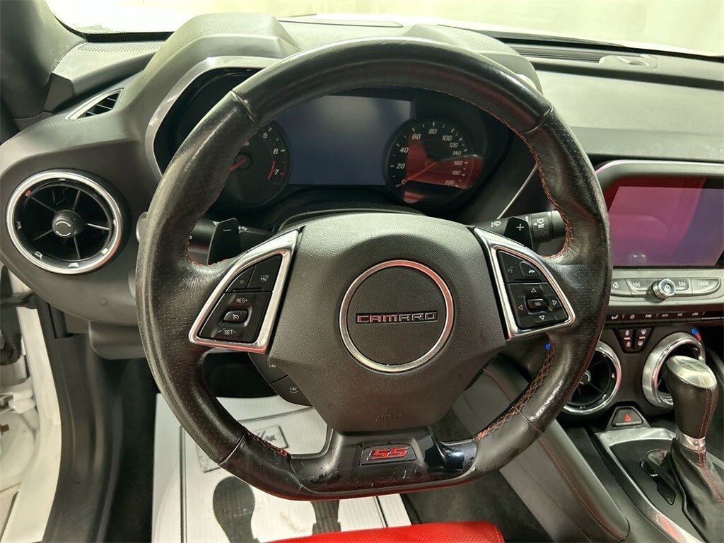 2016 Chevrolet Camaro SS photo 4
