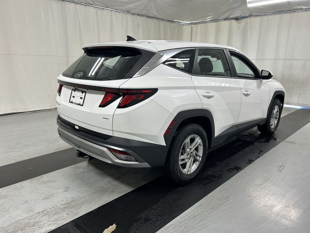 Certified 2025 Hyundai Tucson SE SUV