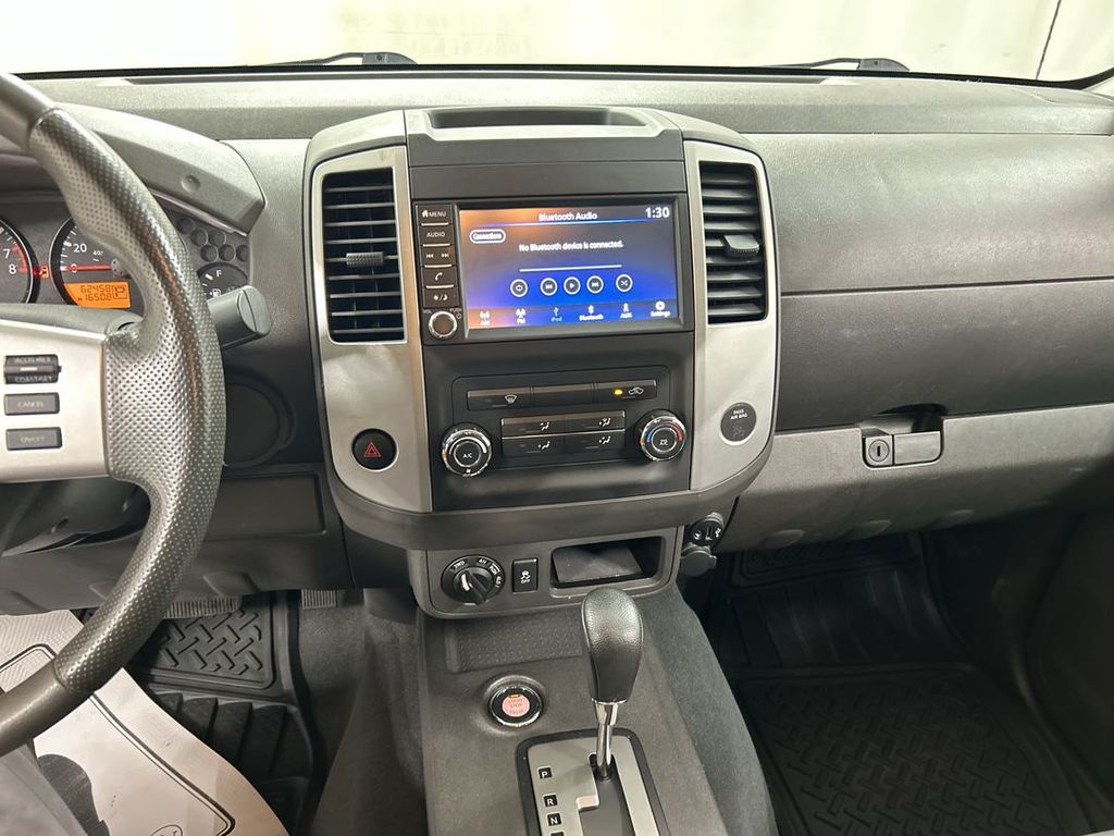 2020 Nissan Frontier S - Photo 18