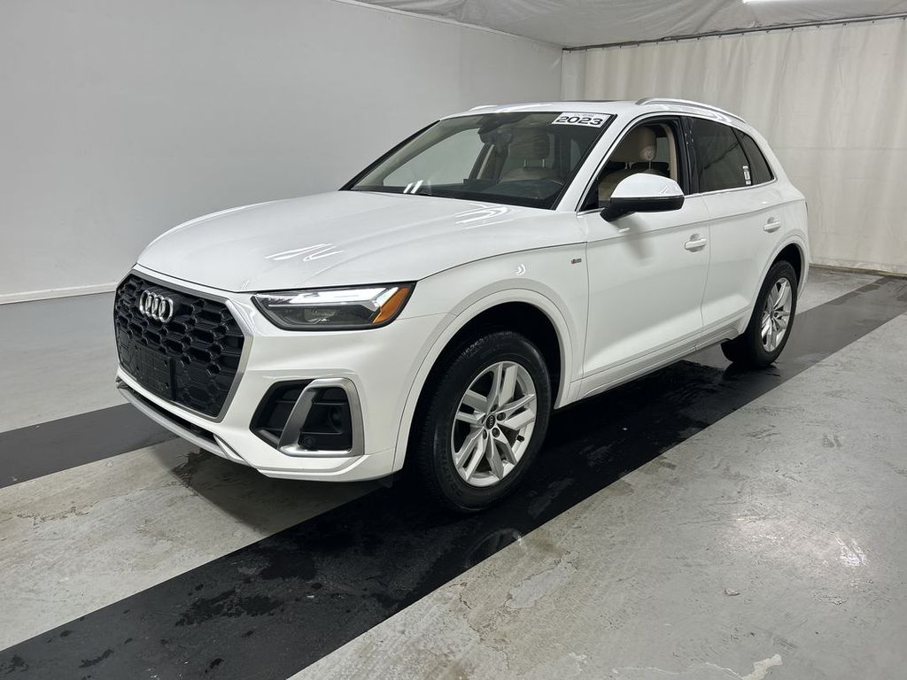 2023 Audi Q5 Premium - Photo 5