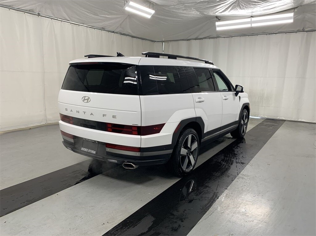 2024 Hyundai Santa Fe Limited photo 2