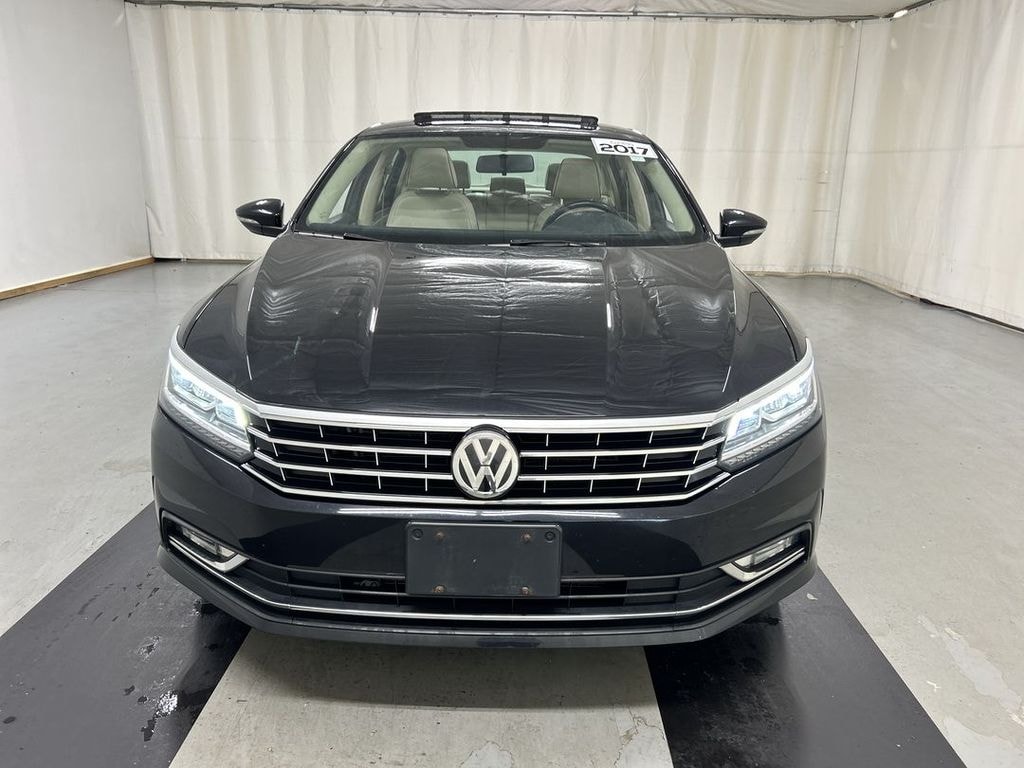 Used 2017 Volkswagen Passat 1.8T SE Sedan