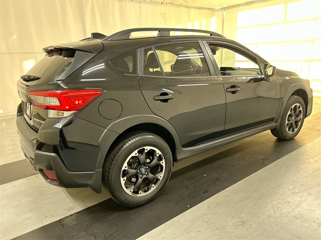 2023 Subaru Crosstrek Premium photo 2