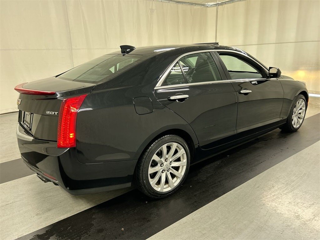 2017 Cadillac ATS Base photo 2