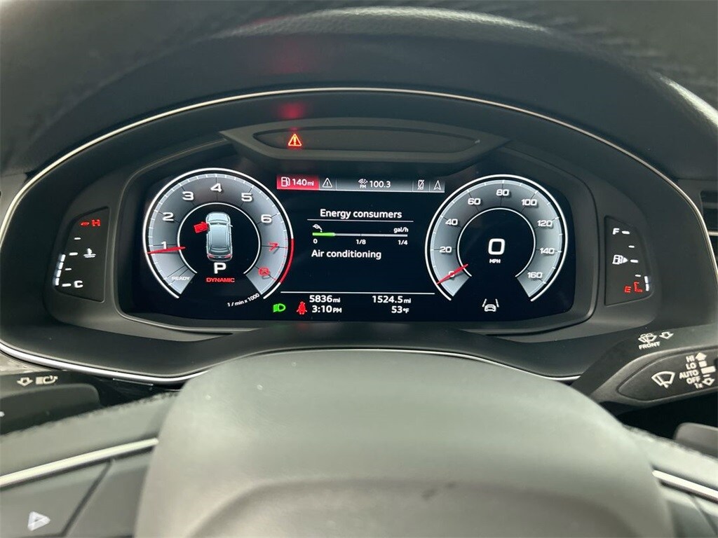 2023 Audi Q7 45 Premium Plus photo 3