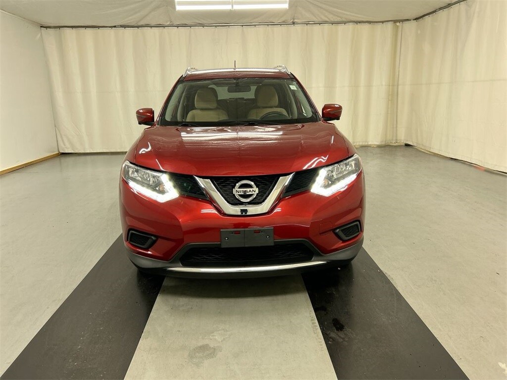2016 Nissan Rogue SV photo 4