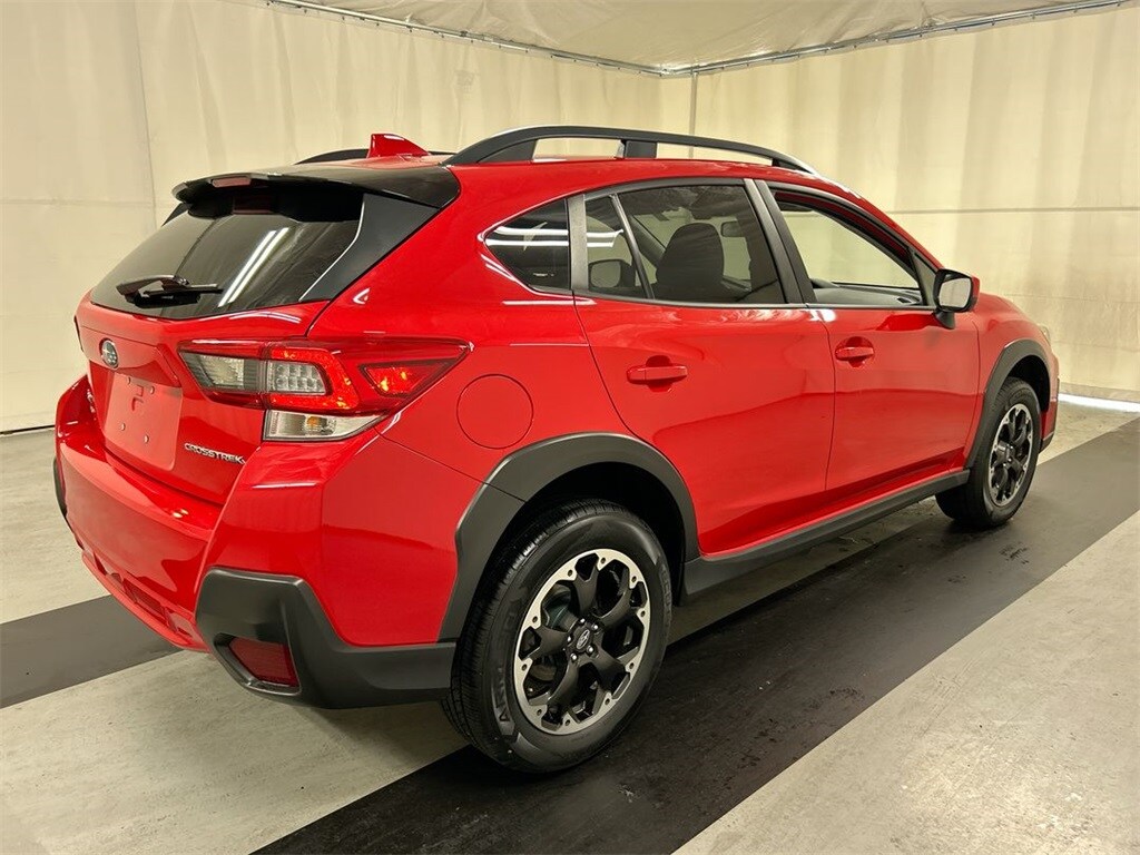 2022 Subaru Crosstrek Premium photo 2
