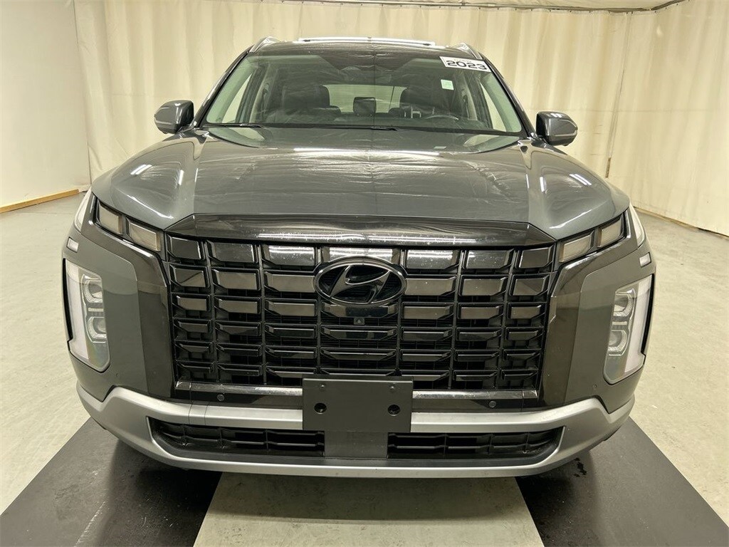 2023 Hyundai Palisade SEL photo 2