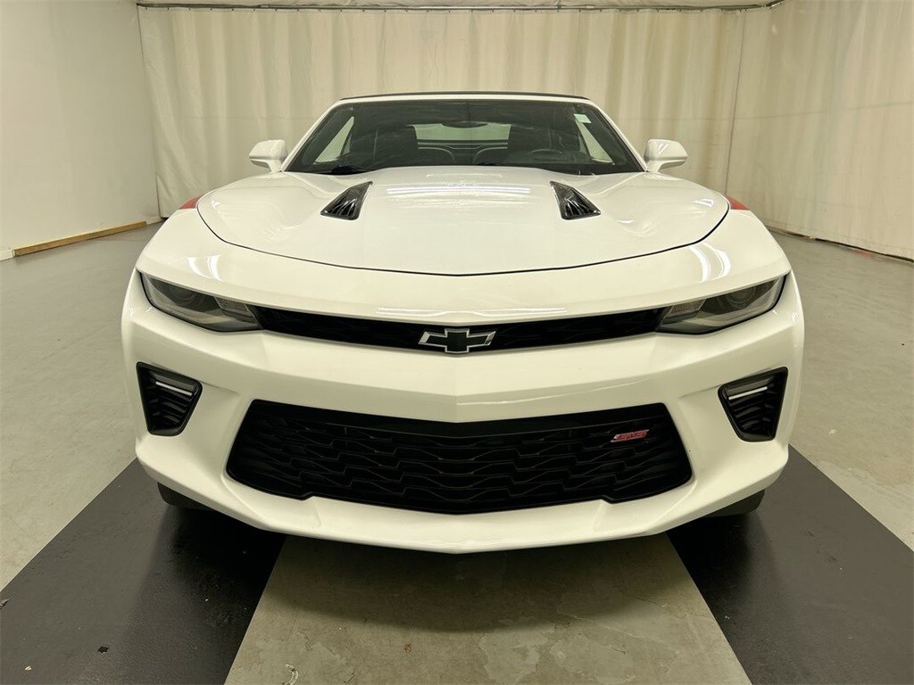 2016 Chevrolet Camaro SS photo 3