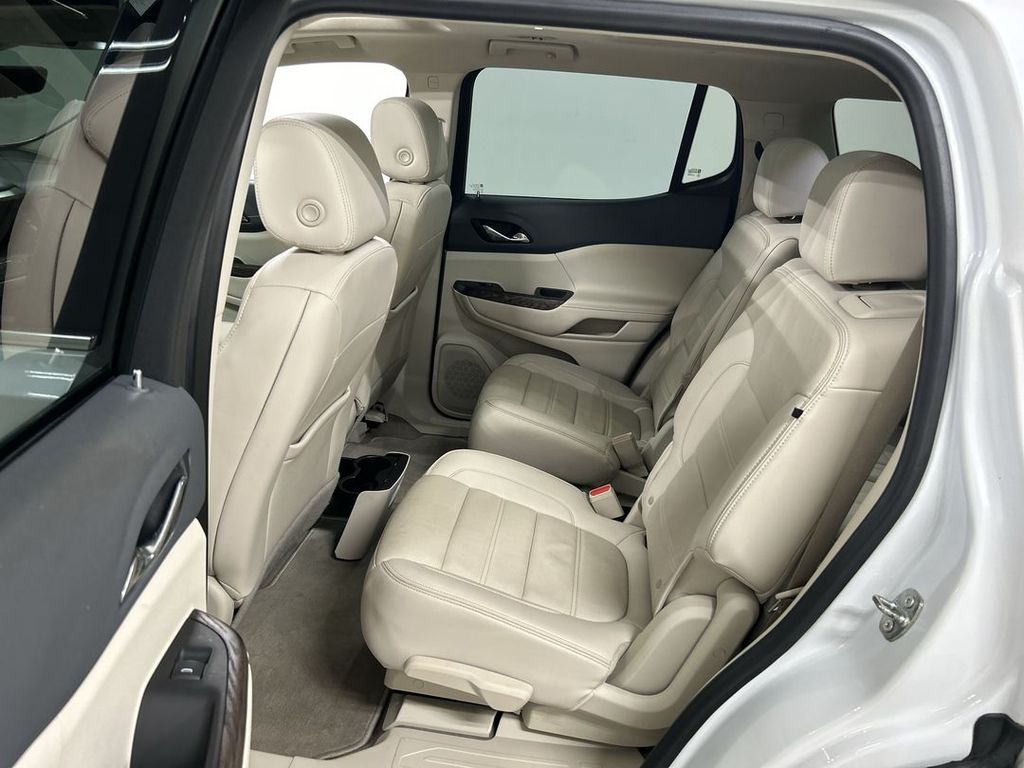 2021 GMC Acadia Denali - Photo 21