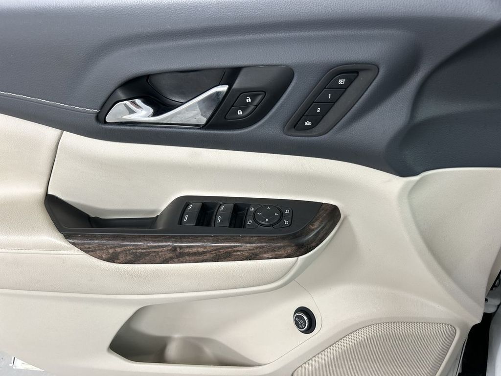 2021 GMC Acadia Denali - Photo 11