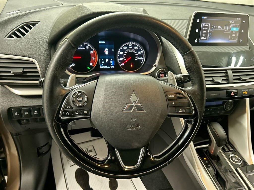 2019 Mitsubishi Eclipse Cross SEL photo 3