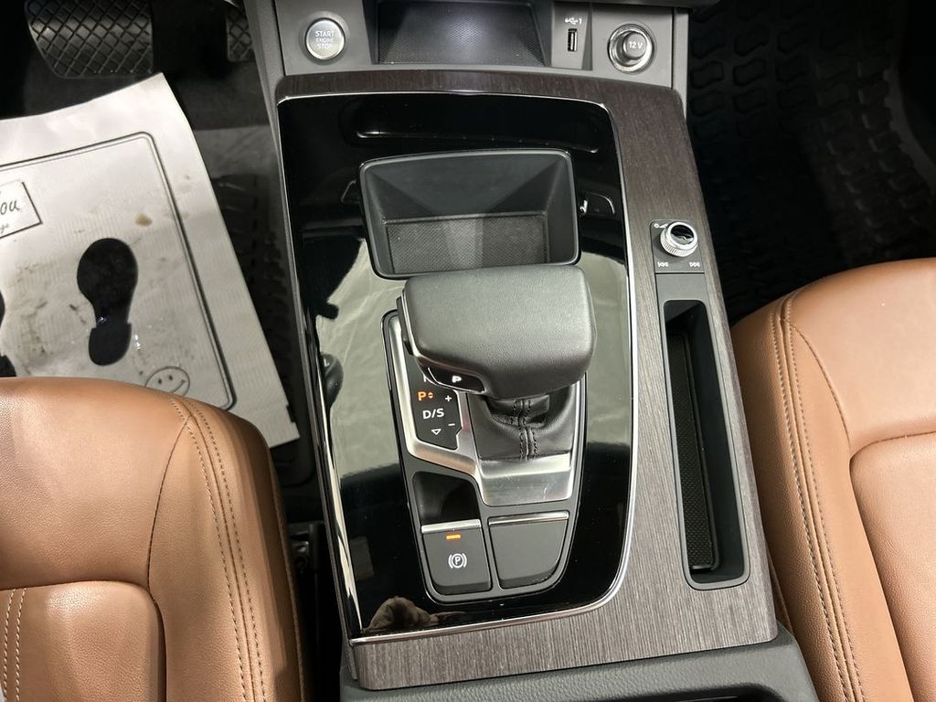 2024 Audi Q5 Premium - Photo 17