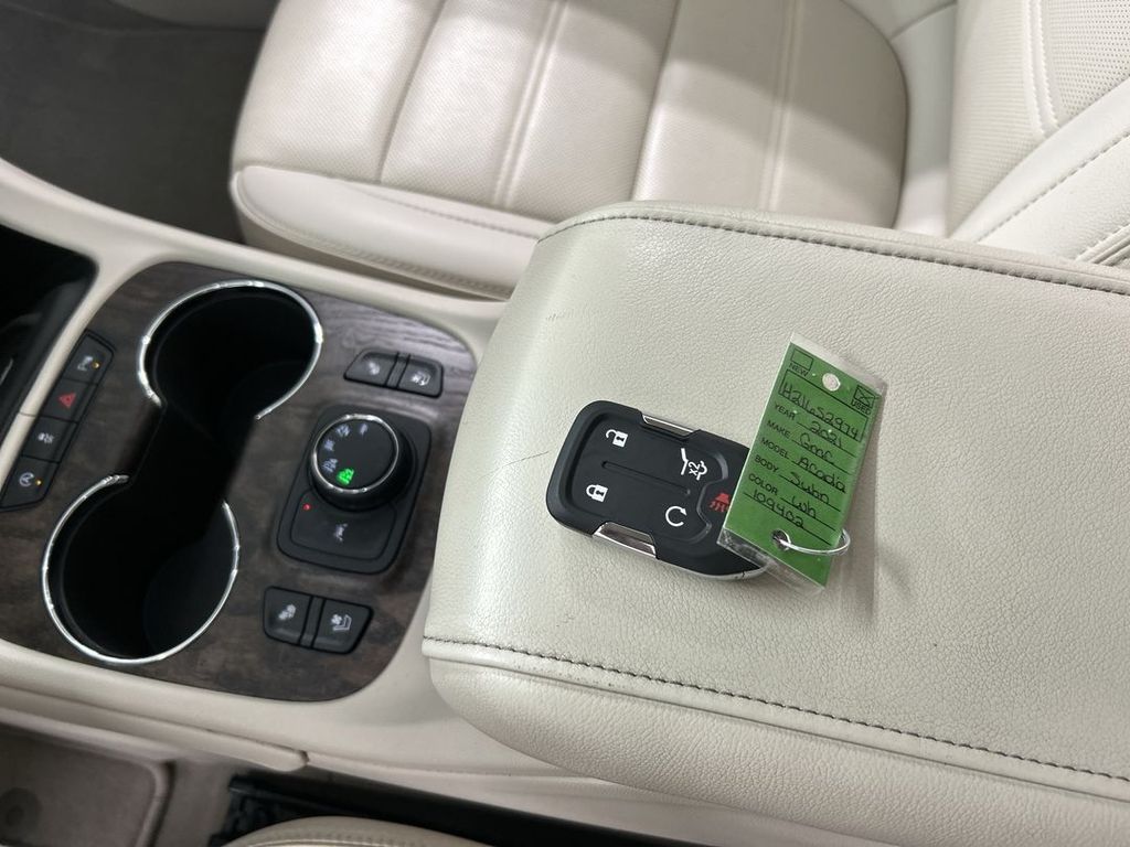 2021 GMC Acadia Denali - Photo 12