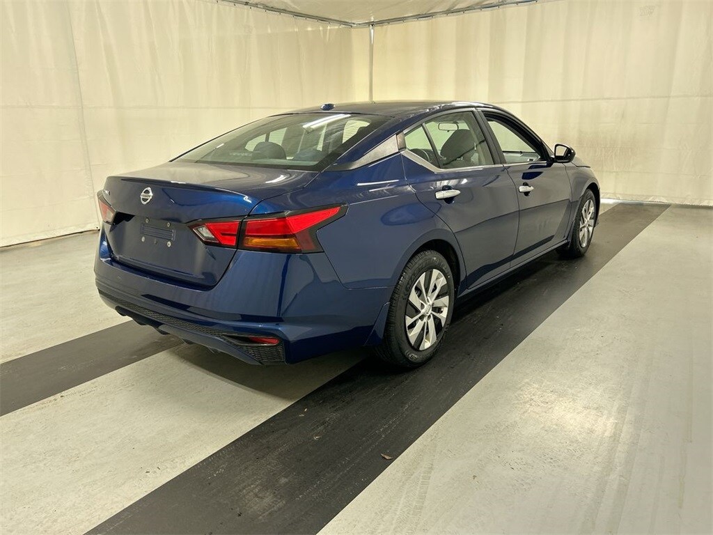 2020 Nissan Altima 2.5 S photo 2