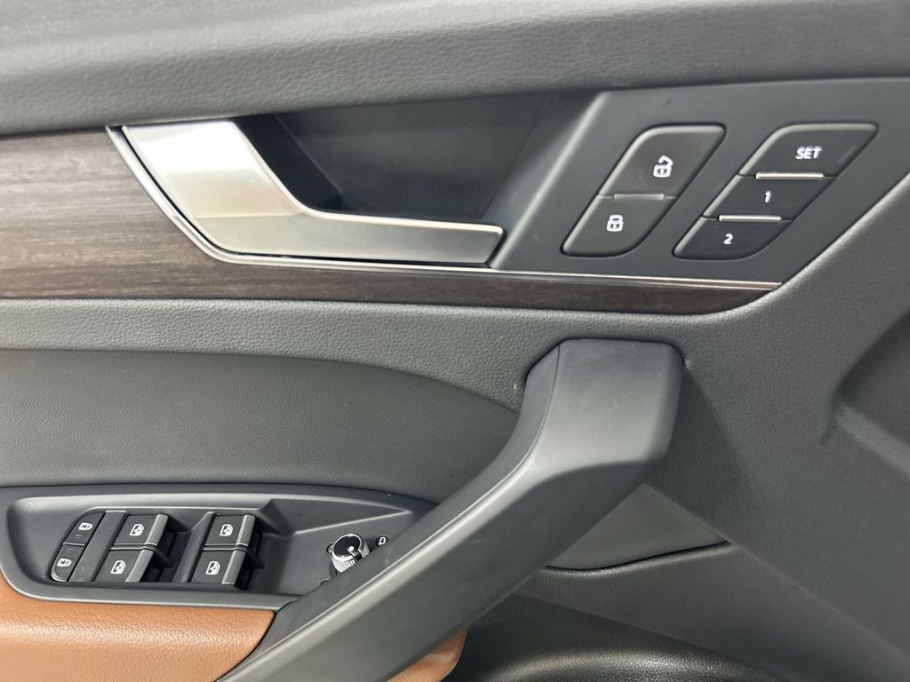 2024 Audi Q5 Premium - Photo 11