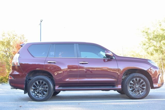 2020 Lexus GX 460 Premium photo 2