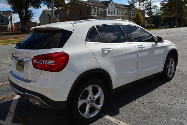 2020 Mercedes Benz GLA 250 4MATIC photo 3