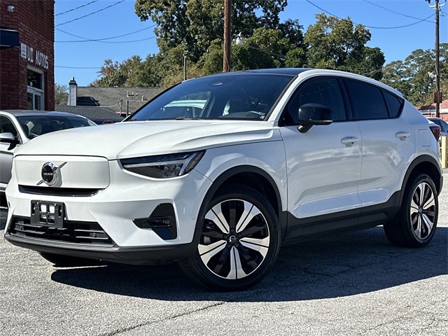 2023 Volvo C40 Plus's photo