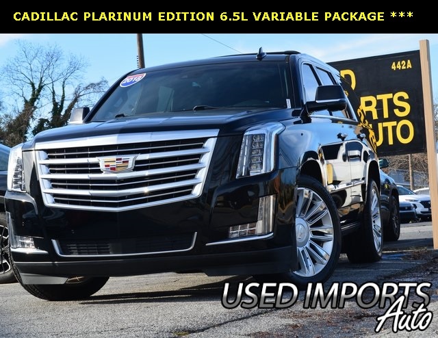2018 Cadillac Escalade Sport Platinum's photo
