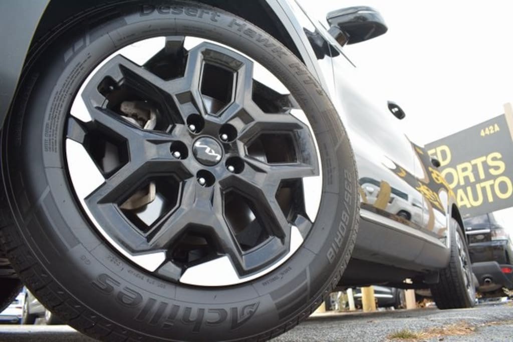 Used 2024 Kia Sorento S SUV