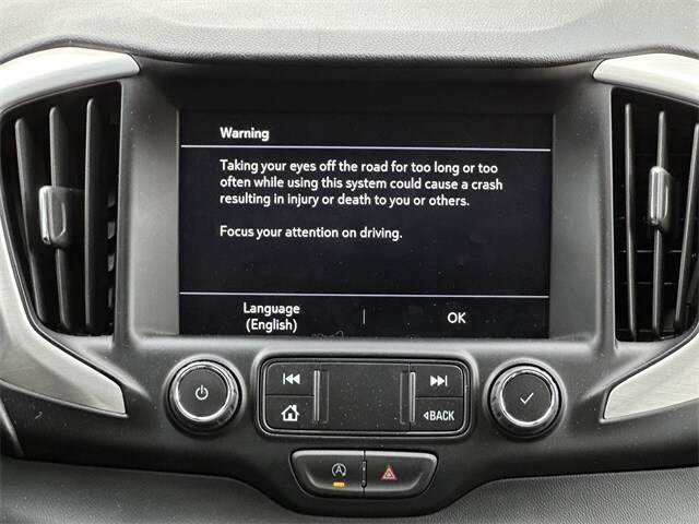 2024 Gmc Terrain SLT photo 2