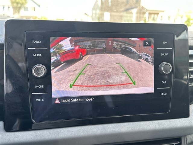 2025 Volkswagen Jetta 1.5T SE photo 3