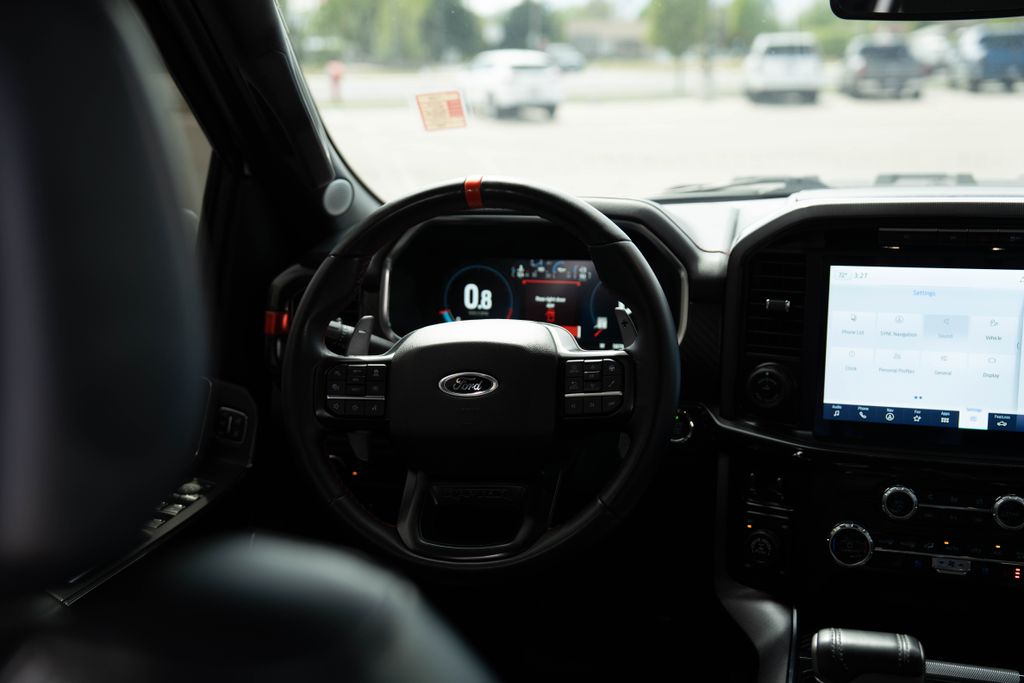 2023 Ford F-150 Raptor - Photo 14
