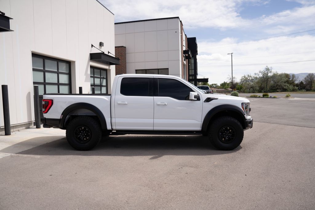 2023 Ford F-150 Raptor - Photo 11