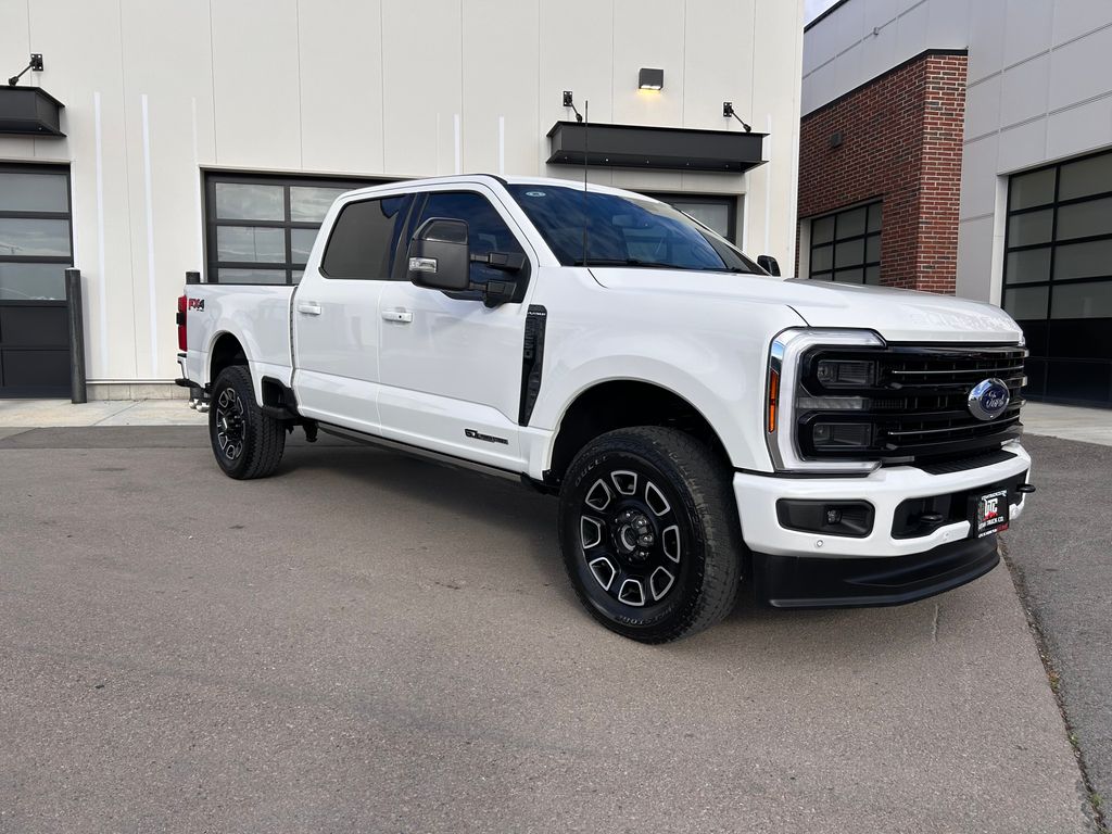 2025 Ford F-250 Platinum 4x4 Crew Cab 160 in's photo