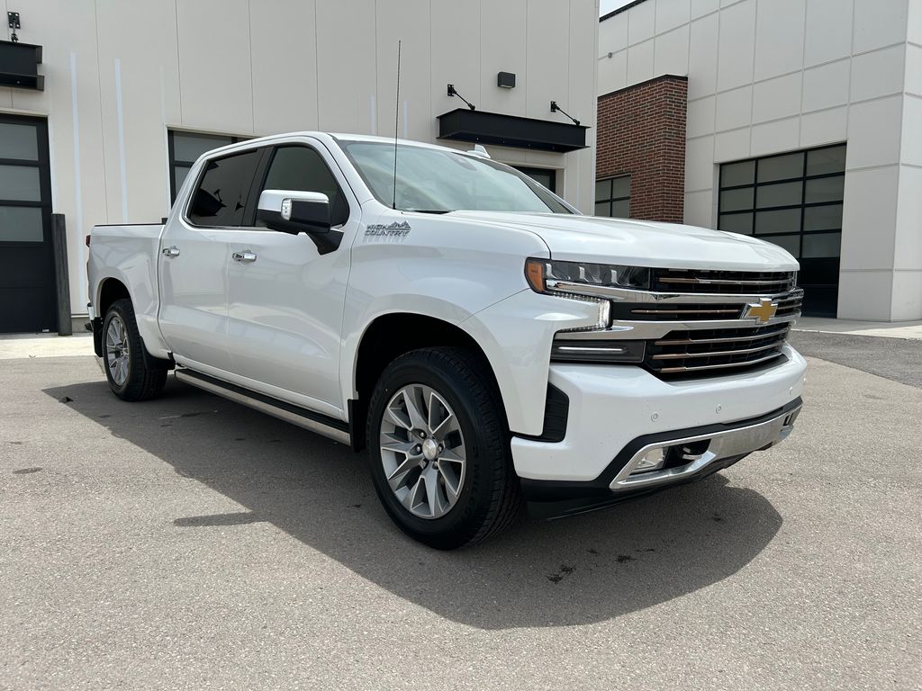 2022 Chevrolet Silverado 1500 High Country 4WD Crew Cab Short Box's photo