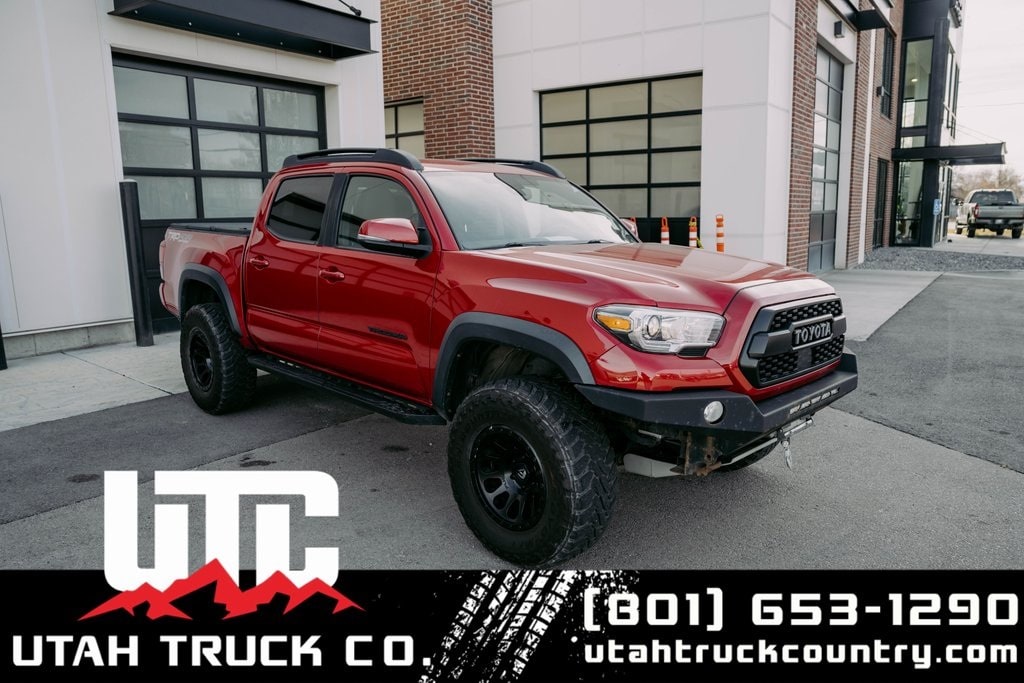 2019 Toyota Tacoma TRD Off Road's photo