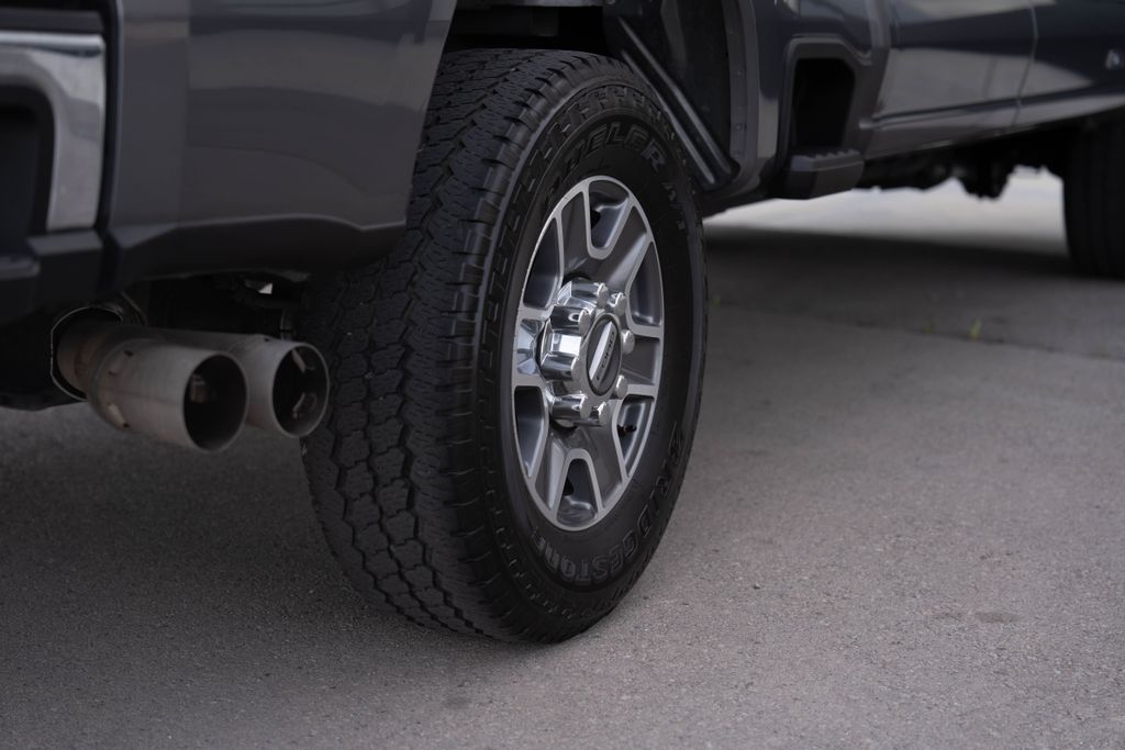 2024 Ford F-250 Super Duty Lariat - Photo 11