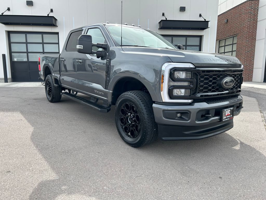 2026 Ford F-350 Lariat 4x4 Crew Cab 160 in SRW's photo