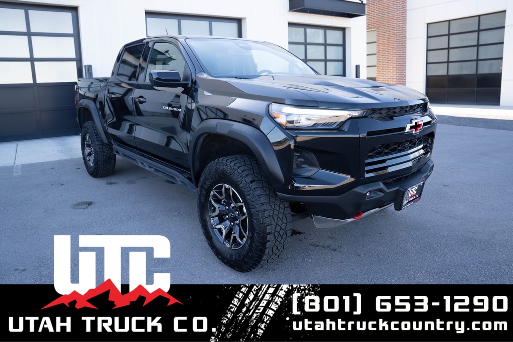 2024 Chevrolet Colorado ZR2 Crew Cab Short Box 4x4's photo