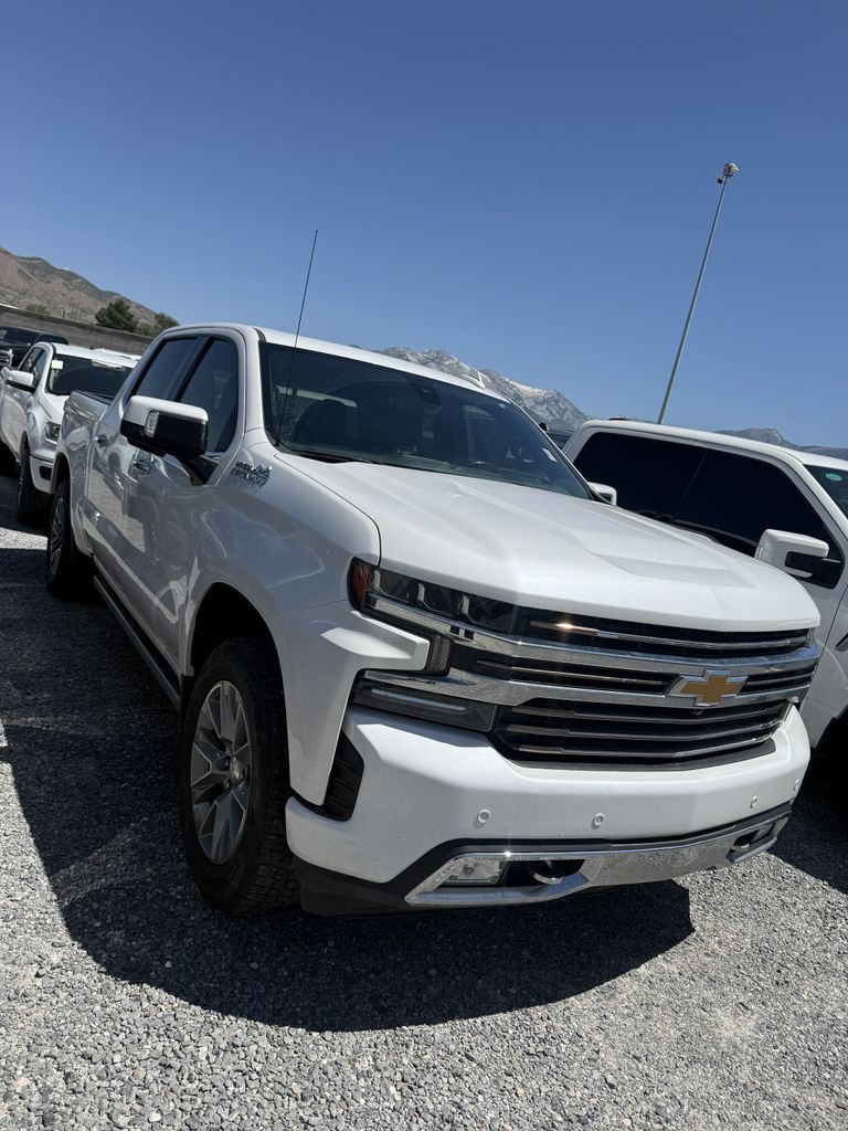 2022 Chevrolet Silverado HD LT 4WD Crew Cab Standard Box SRW's photo