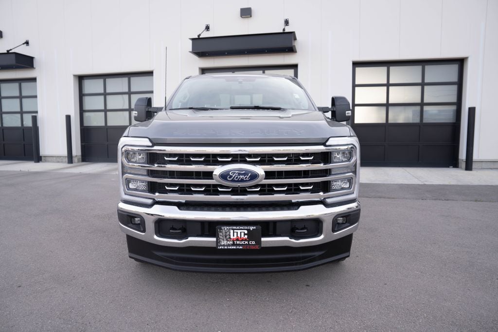 2024 Ford F-250 Super Duty Lariat - Photo 2