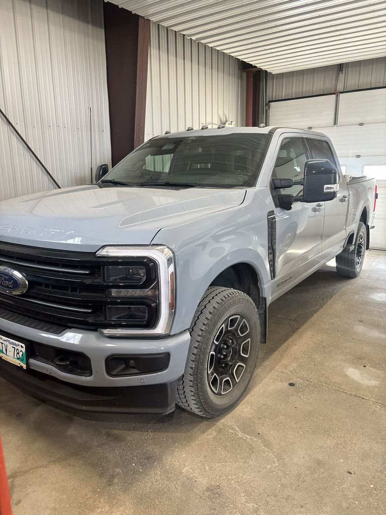2026 Ford F-350 Platinum 4x4 Crew Cab 160 in SRW's photo