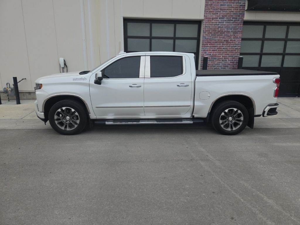 2019 Chevrolet Silverado 1500 High Country 4X4 Crew Cab Short Box's photo