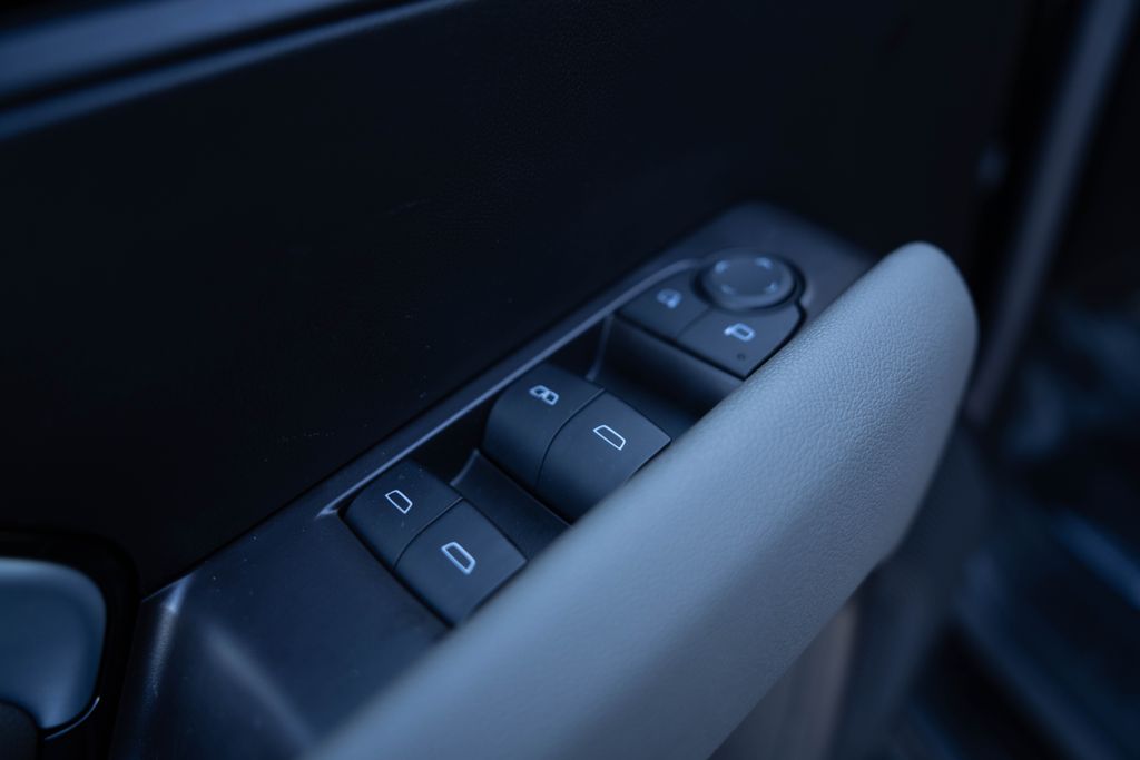 2024 Chevrolet Colorado ZR2 - Photo 15