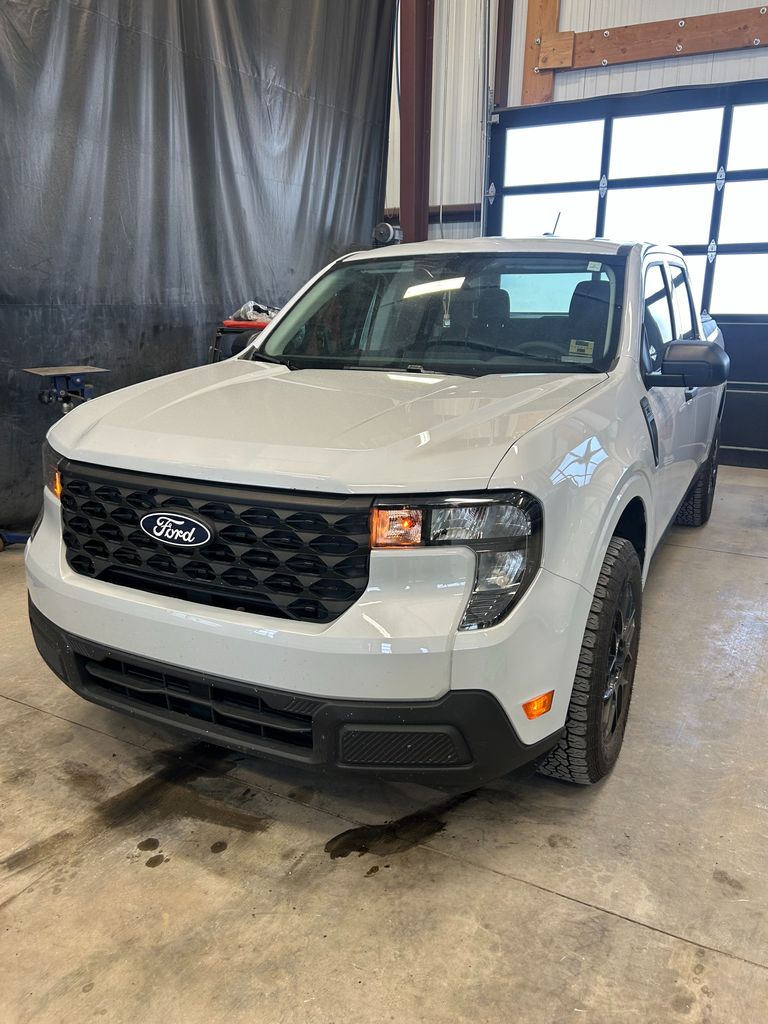 2025 Ford Maverick XL AWD's photo
