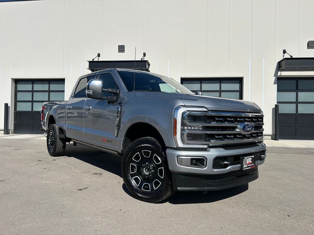 2023 Ford F-350 Platinum 4x4 Crew Cab 176 in SRW's photo